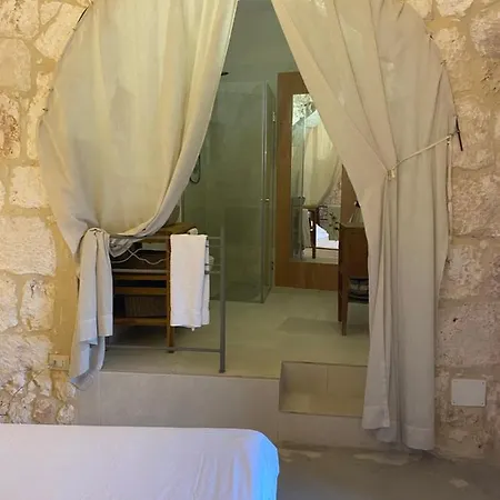 Il Trullo Di Loa Ad Ostuni, Mare E Valle D'itria